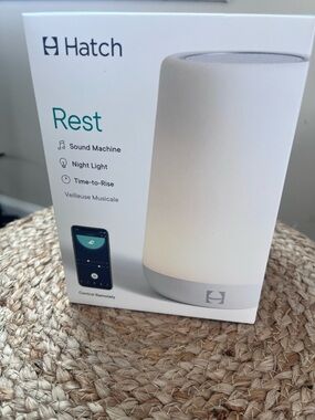 Hatch Rest Sound Machine Night Light in White and Gray